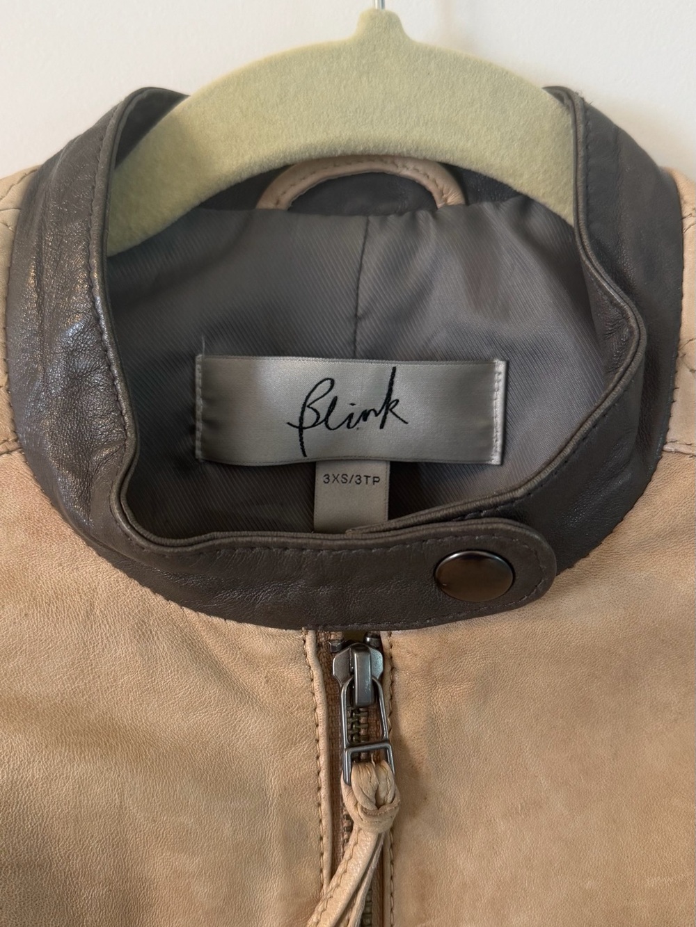 Danier Leather Jacket | 3XS - Picture 4 of 10